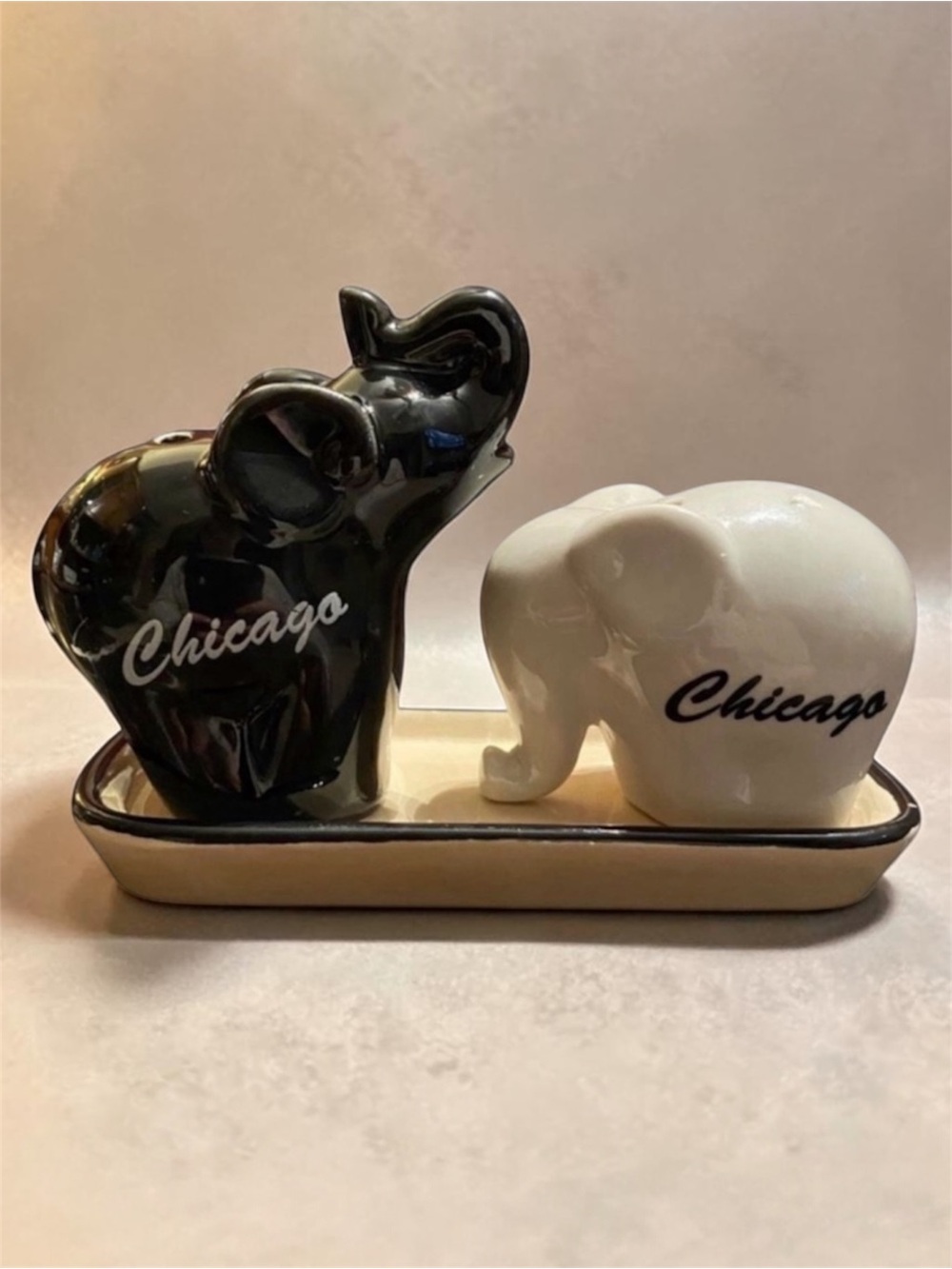 Elephant Salt & Pepper Shakers - Chicago with Holder Plate